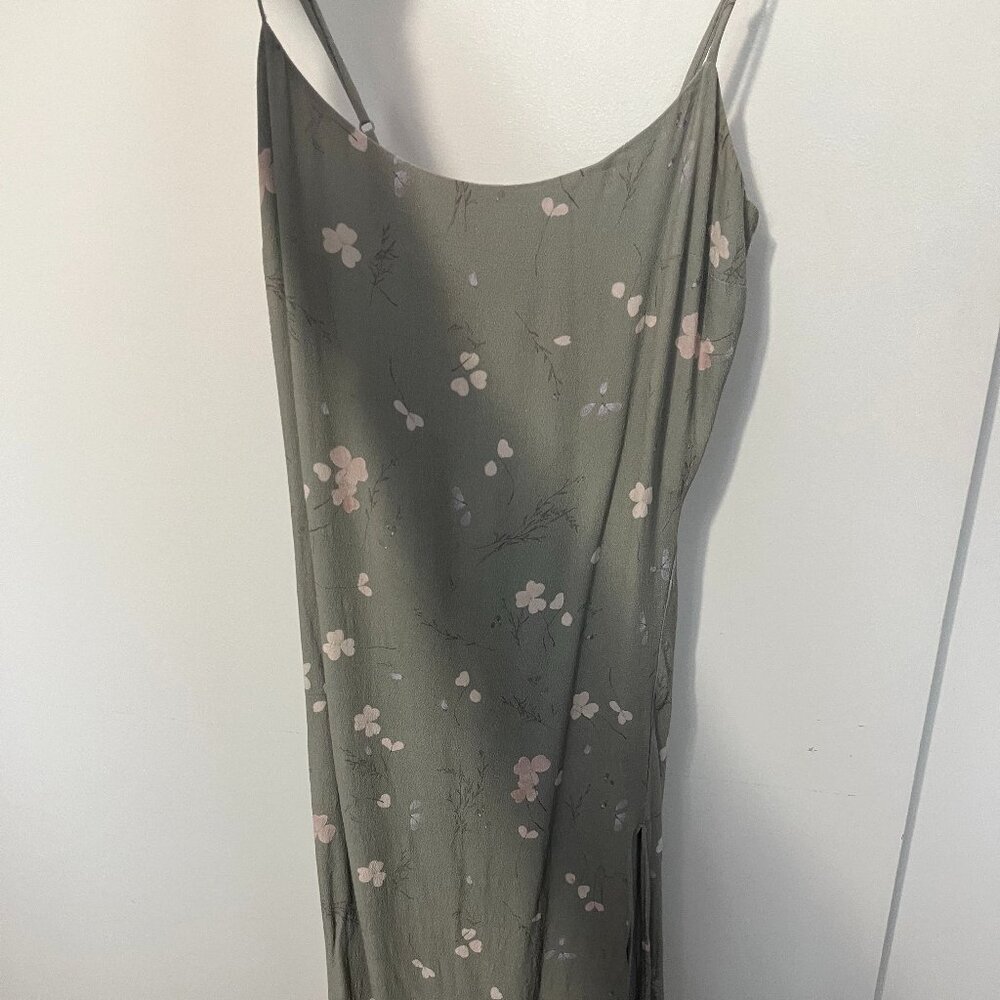 Wilfred Green Floral Dress with Side Slit and Zipper, Size 00